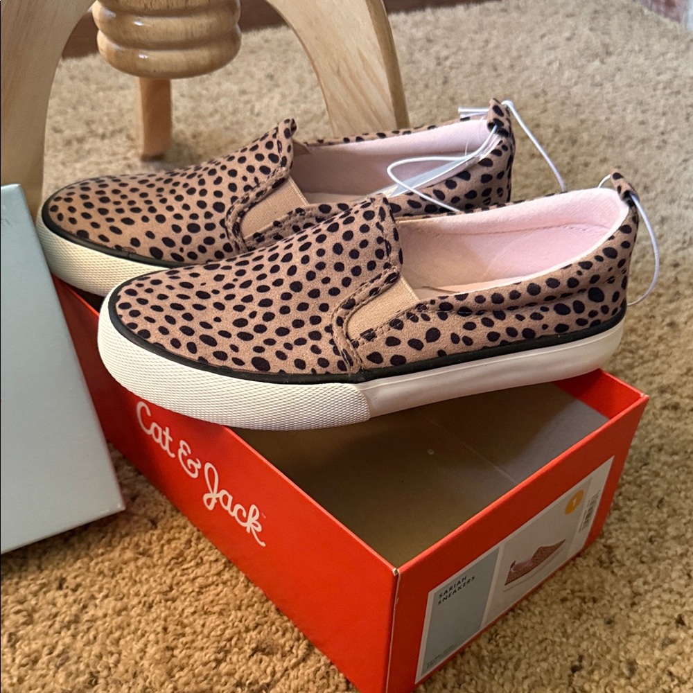 Cat & Jack Kids' Tan and Black Slip-On Sneakers